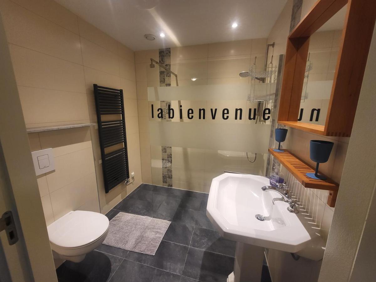 Heerlijk Appartement 'La Bienvenue' In Venlo, Limburg Extérieur photo